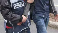 Okulun duvarına tehdit içerikli yazılar yazan 17 yaşındaki çocuk yakalandı: Adliyeye sevk edildi
