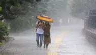 AKOM ve Meteoroloji saat verdi: İstanbul dahil 11 ilde fırtına ve kuvvetli sağanak alarmı