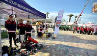 İzmir’de 6 Şubat anması: Enkazdan hayat kurtaran ekipmanlar sergilendi