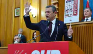 ÖZGÜR ÖZEL: "SANDIĞA, SEÇME HAKKINA VE SEÇTİKLERİNE SAHİP ÇIKANLARA HELAL OLSUN, SELAM OLSUN"
