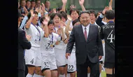 Kim Jong-un, Asya şampiyonu kadın futbolcularla bir araya geldi