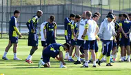 Fenerbahçe’nin Avusturya kamp kadrosu belli oldu: Windischgarsten yolcuları açıklandı