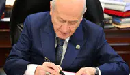 Devlet Bahçeli, "Çerçeve Yasa" teklifine imza attı; TBMM'ye sunulması bekleniyor