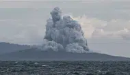 Anak Krakatau yanardağı patladı: 6 havalimanı kapatıldı