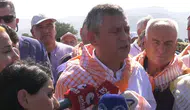 Özgür Özel'den Manisa'da üzüm üreticisi için fiyat çağrısı