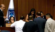 Ankara Meclisi'nde Naki Demir, CHP ve YENİ Parti adayı olarak başkan vekili seçildi