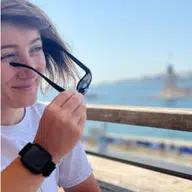 Esra Er profil resmi
