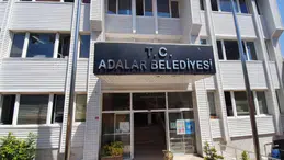 Adalar Belediye başkan vekilliği seçimi gerginliği! AK Partili Kemal Türkyılmaz kazandı