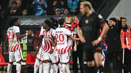 Samsunspor’dan Galatasaray’a Ağır Darbe! Fenerbahçe ile Puan Farkı 4’e İndi