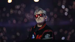 Son Dakika: Ünlü Müzisyen Kavinsky Paris’te Hayatını Kaybetti!