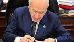Devlet Bahçeli, "Çerçeve Yasa" teklifine imza attı; TBMM'ye sunulması bekleniyor