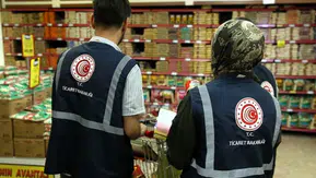 Ticaret Bakanlığı, 2026'da 360 bin firma denetleyip 2,6 milyar lira ceza kesti