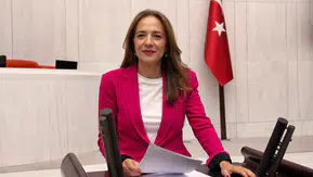 CHP'li Gamze İlgezdi: Emeklilerin bayram ikramiyesi açlıkla savaşıyor