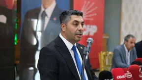 CHP, Burcu Köksal'a yakın o başkanı görevden aldı