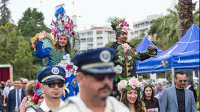 Kültürpark çiçek açtı: İzmir Balkon-Bahçe Bitkileri Festivali başladı