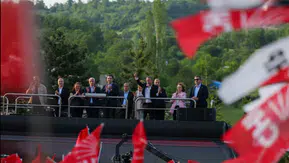 Özgür Özel Erbaa’da konuştu: “Asla bu yürüyüşten vazgeçmeyeceğim”