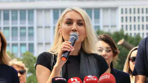 Dilek İmamoğlu’ndan “Aziz İhsan Aktaş davası” çıkışı: Canlı yayın için Meclis’e çağrı