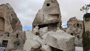 Kapadokya'daki Peri Bacası Faciasında 2 Ölü, 1 Yaralı! Soruşturma Başlatıldı