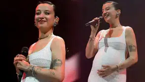 Melike Şahin anne oldu! Ünlü şarkıcı ilk bebeğini kucağına aldı