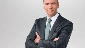 Kim Milyoner Olmak İster'de Büyük Değişiklik! Oktay Kaynarca Ayrıldı, Cem Öğretir Geldi: Büyük Ödül 10 Milyon TL Oldu