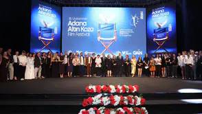 33. Adana Altın Koza Film Festivali’nde “Bir Arada Yalnız” En İyi Film ödülünü kazandı