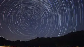 Orionid Meteor Yağmuru Bu Gece Zirvede! Türkiye'den Saat Kaçta ve Nereden İzlenecek?