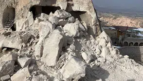 Kapadokya'da Peri Bacası Çöktü! Ölü ve Yaralıların Olduğu Bildirildi