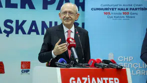 Kılıçdaroğlu: Gençler, ülkenin geleceğini inşa etme sorumluluğunu taşıyor