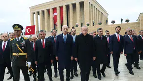 Cumhurbaşkanı Erdoğan, Cumhuriyet Bayramı'nda Anıtkabir'i ziyaret ederek Atatürk'ü andı