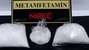 Uyuşturucu ticaretine darbe: İstanbul'da 183 kg sıvı metamfetamin ele geçirildi