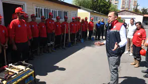 Mersin Yenişehir'de kuvvetli yağış uyarısı sonrası acil müdahale ekipleri sahada hazır bekliyor