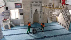 Çankaya Belediyesi ibadethaneleri Ramazan öncesi kapsamlı temizlikle hazır hale getiriyor