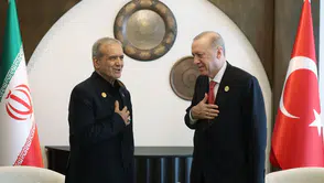 Pezeşkiyan’dan Erdoğan’a Türkçe teşekkür mesajı: “Kararlı tutumu takdire şayandır”