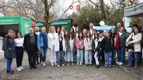 Çankaya Belediyesi’nden Dünya Su Günü etkinliği: Çocuklar su bilinci için Kuğulu Park’ta buluştu