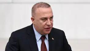 MHP’li İzzet Ulvi Yönter genel başkan yardımcılığı görevinden istifa etti