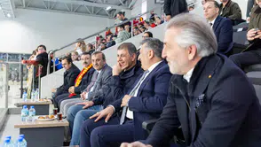 İzmir, Avrupa Kadınlar Sutopu Şampiyonası'na ev sahipliği yapıyor, Göztepe rakibini 27-16 yendi!