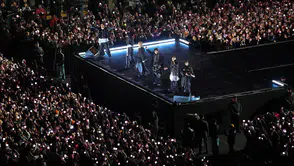 BTS geri dönüş konseriyle sahneye damga vurdu: K-pop’ta yeni dönem resmen başladı