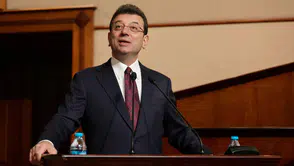 İmamoğlu'ndan 19 Mayıs mesajı: "Bu ülke vazgeçmeyenlerle kuruldu"