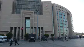 İBB Soruşturmasında Yeni Dalga: 27 Kişi Gözaltında, Bir Şüpheli Yurt Dışında