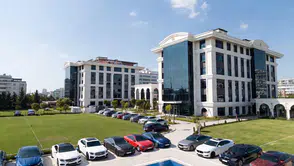 Özel okul fiyatları cep yakıyor: 2026-2027 ücretleri milyonları aştı