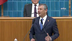 Özgür Özel, CHP'nin geleceği için tarihi kurultay çağrısı yaptı