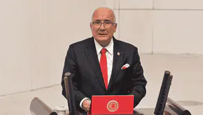 İYİ Parti Milletvekili Burhanettin Kocamaz dolandırıldı: 10 kilo altını elden verdi