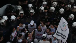 Öğretmenlerden hak talebi: Mülakat mağdurları gözaltına alındı, destek büyüyor!