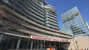 CHP’den Menderes Belediye Başkanı İlkay Çiçek için kesin ihraç talebi