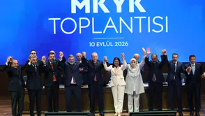 Foça Belediye Başkanı Fıçı, CHP'den istifa edip AK Parti'ye katıldı