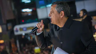 CHP lideri Özgür Özel:"Biz bu vakitten sonra durmayız; teslim olmayız, sinmeyiz ve vazgeçmeyiz"