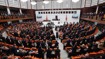 Özgür Özel'inde aralarında bulunduğu 12 milletvekilinin dokunulmazlık dosyası TBMM'ye sunuldu