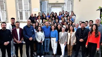 Bornova Belediyesi'nden Öğretmenler Günü'nde anlamlı kahvaltı etkinliği