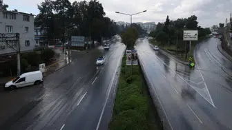 İzmir'de kuvvetli yağış uyarısı! İZSU ekipleri 750 personelle sahada hazır bekliyor