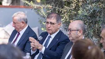 Cemil Tugay, Güzelbahçe Muhtarları İle Görüştü